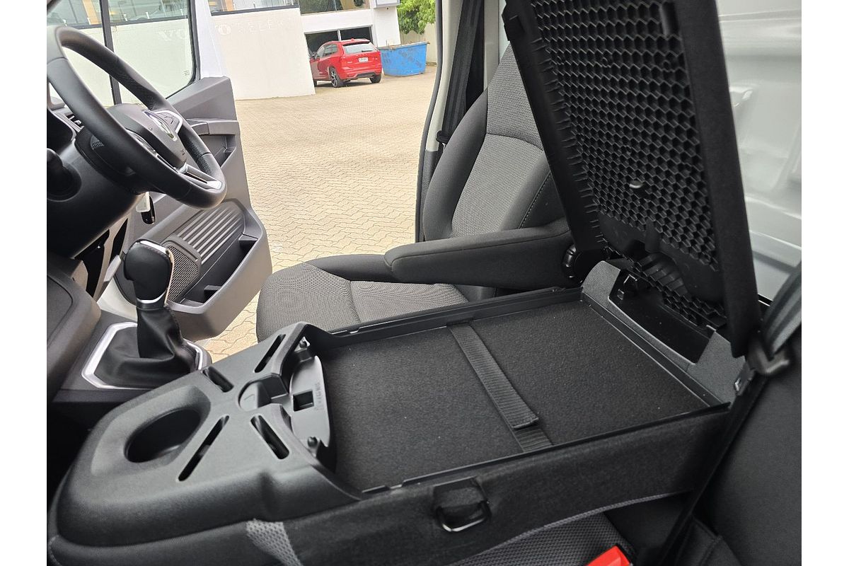 2023 Renault Trafic Pro X82 SWB