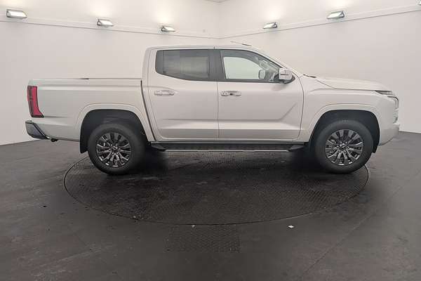 2025 Mitsubishi Triton GLS MV 4X4
