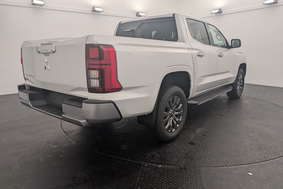 2025 Mitsubishi Triton GLS MV 4X4