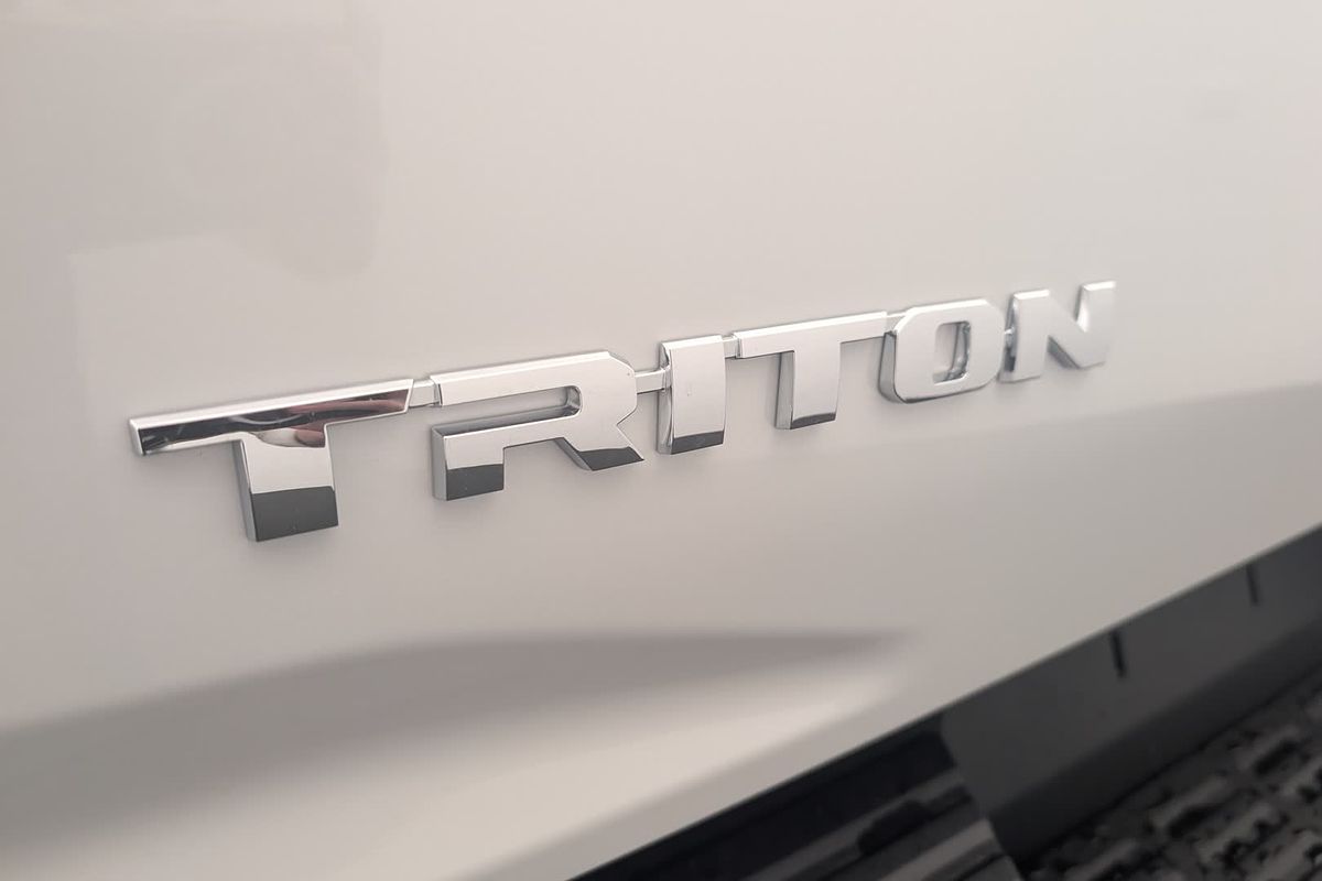 2025 Mitsubishi Triton GLS MV 4X4