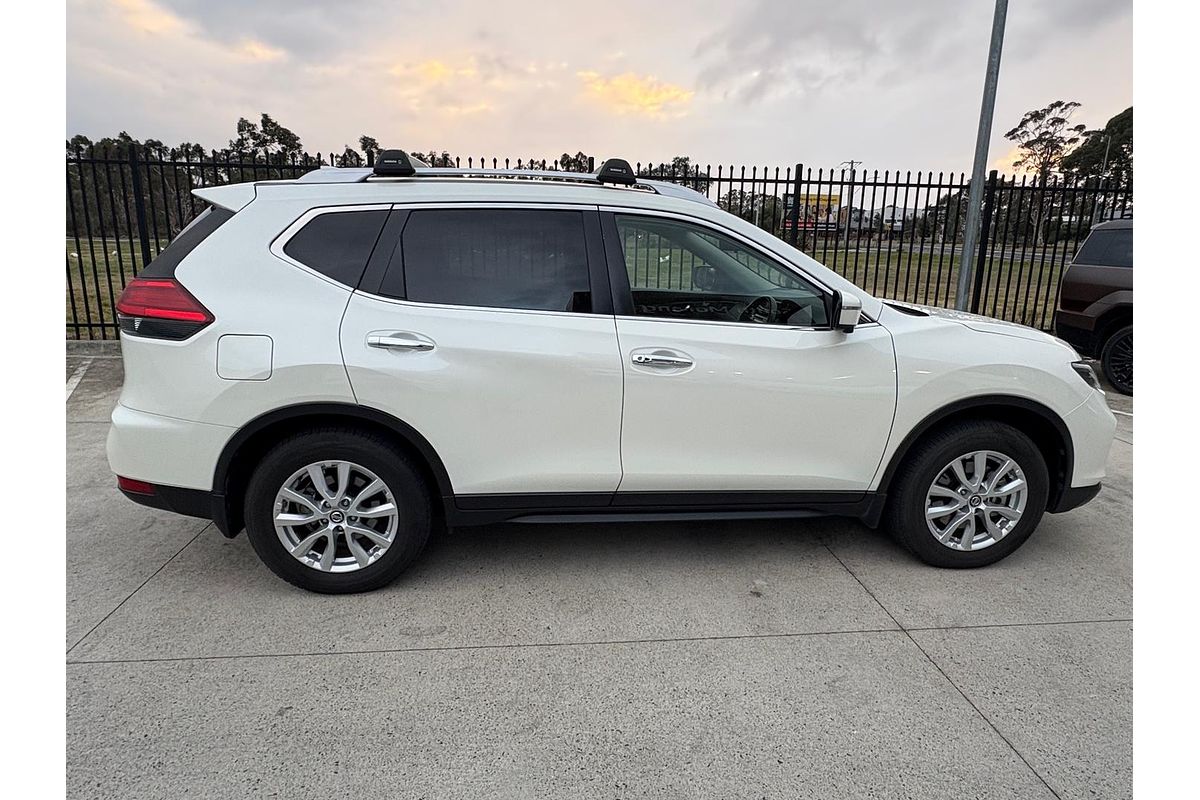 2017 Nissan X-TRAIL ST-L T32 Series II