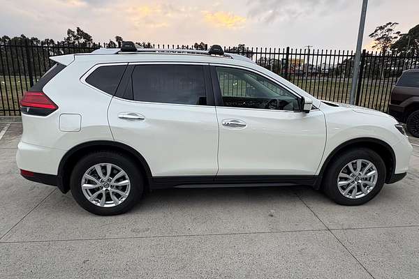 2017 Nissan X-TRAIL ST-L T32 Series II