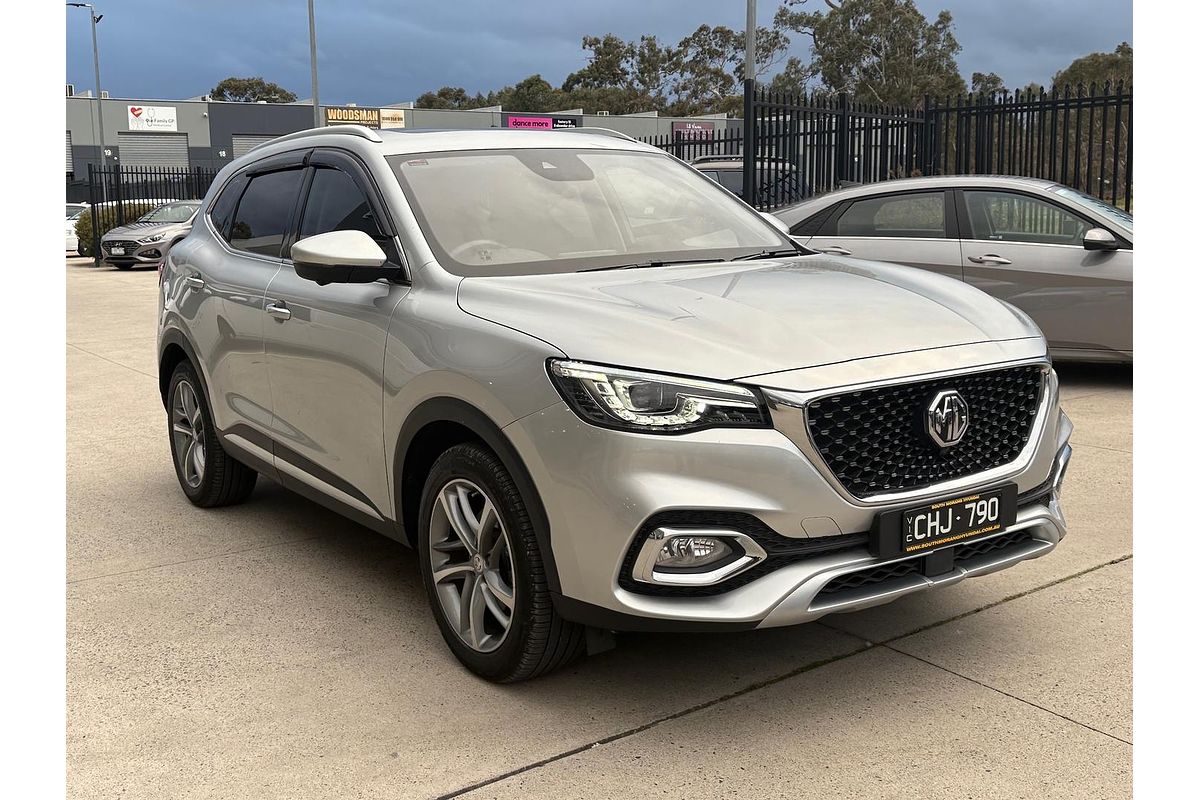 2022 MG HS Essence SAS23