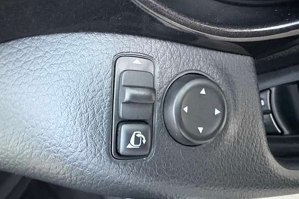 2017 Nissan X-TRAIL ST-L T32 Series II