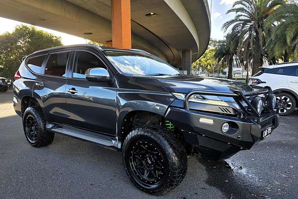 2022 Mitsubishi Pajero Sport GLS QF