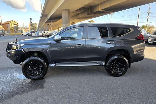 2022 Mitsubishi Pajero Sport GLS QF