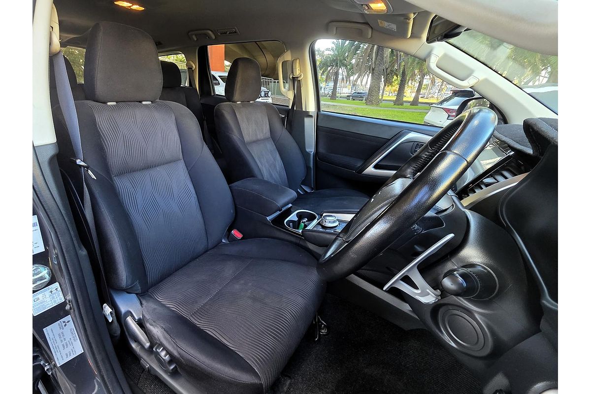 2022 Mitsubishi Pajero Sport GLS QF