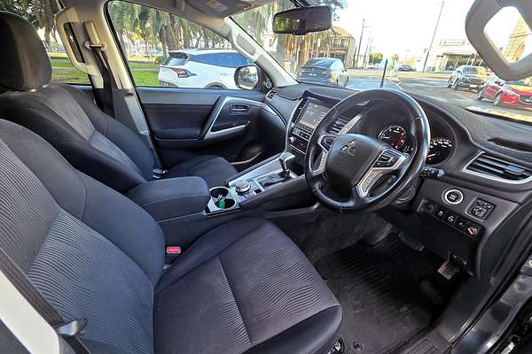 2022 Mitsubishi Pajero Sport GLS QF