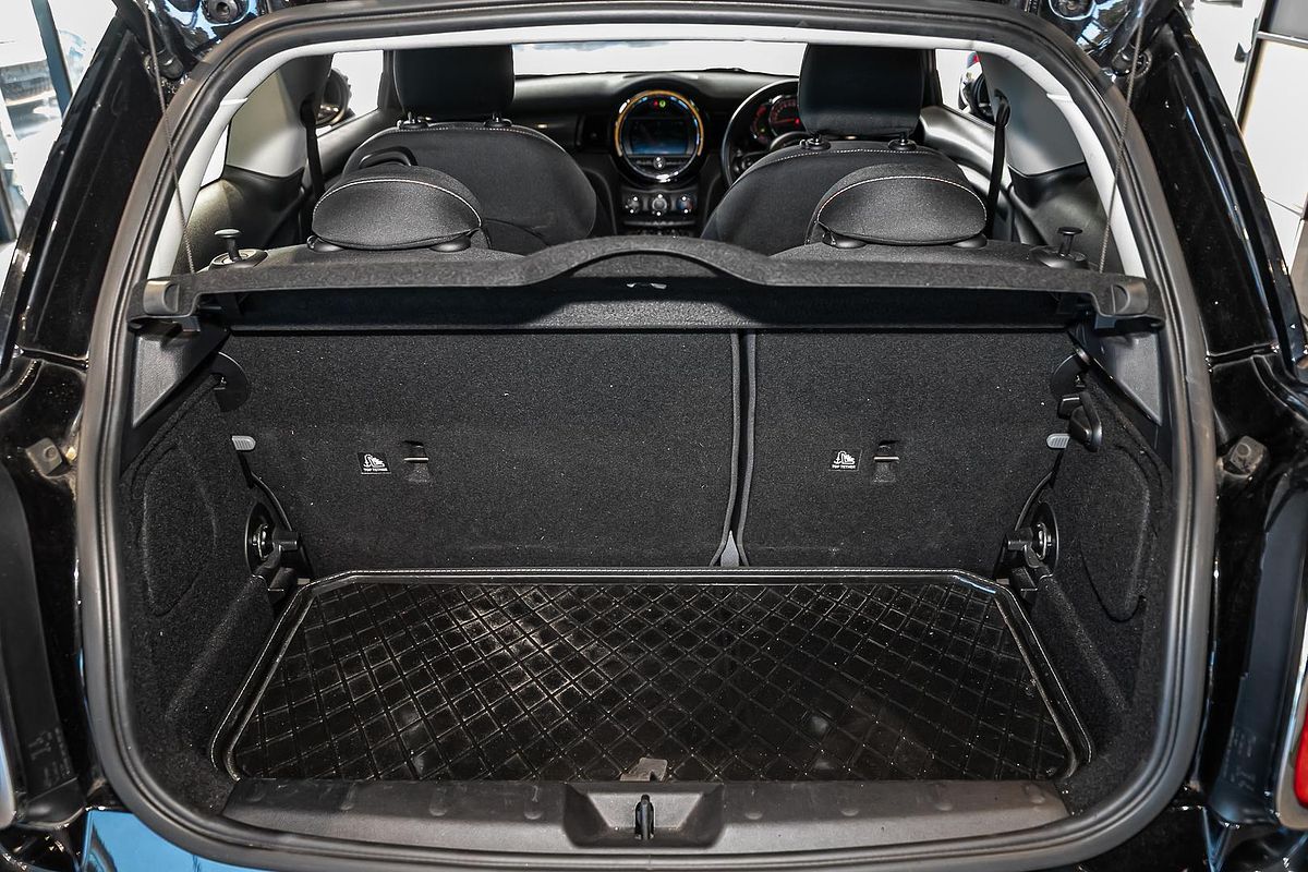 2019 MINI Hatch Cooper F56 LCI
