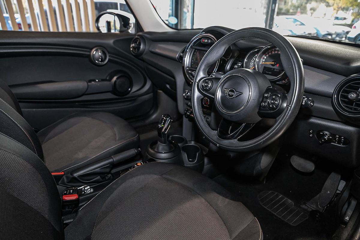 2019 MINI Hatch Cooper F56 LCI