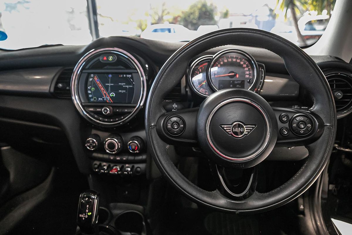 2019 MINI Hatch Cooper F56 LCI
