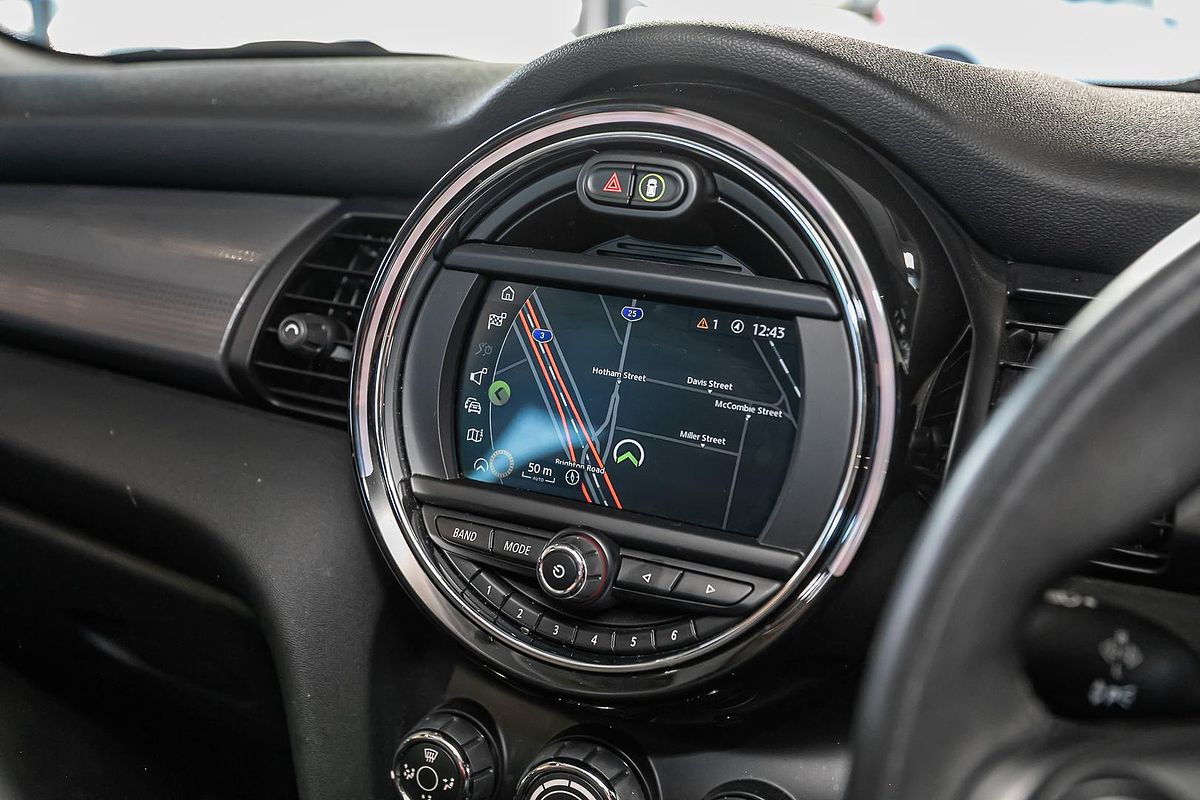 2019 MINI Hatch Cooper F56 LCI