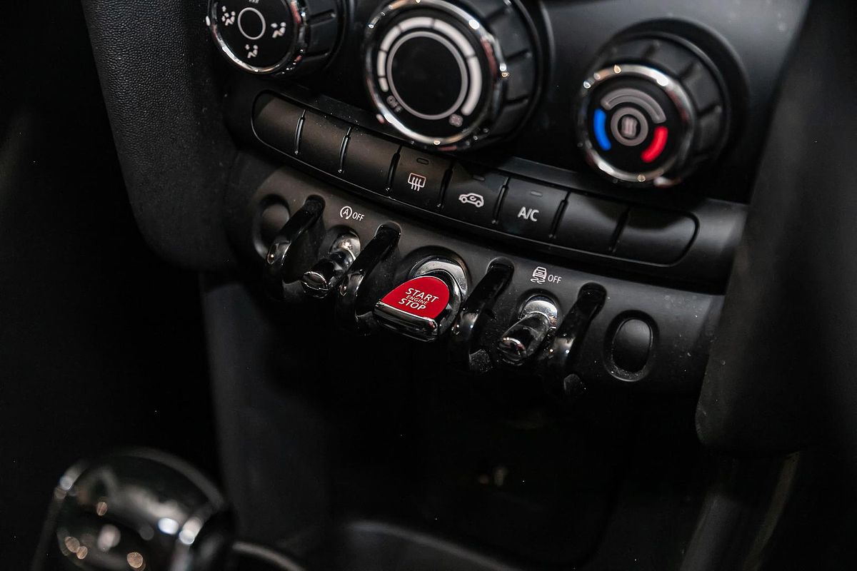 2019 MINI Hatch Cooper F56 LCI