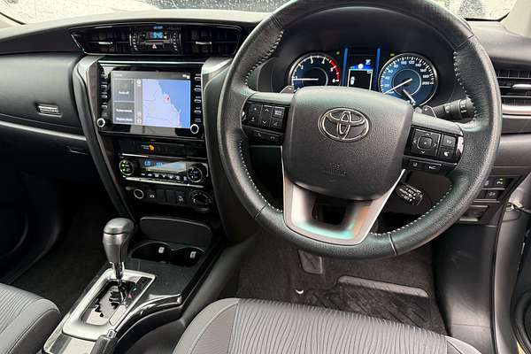 2023 Toyota Fortuner GXL GUN156R
