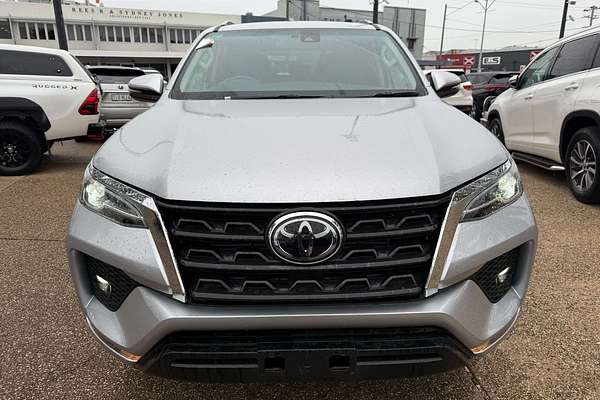 2023 Toyota Fortuner GXL GUN156R