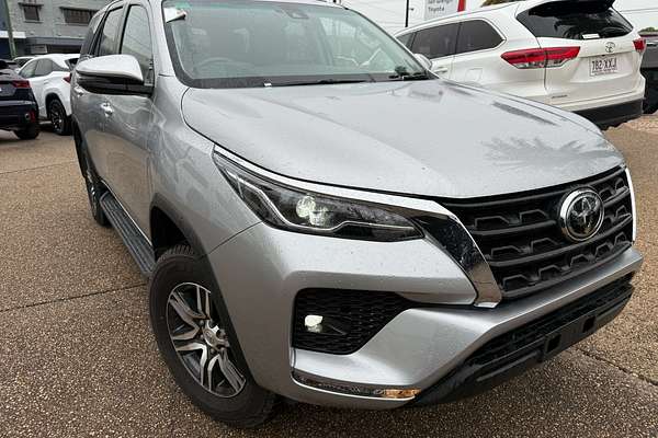 2023 Toyota Fortuner GXL GUN156R