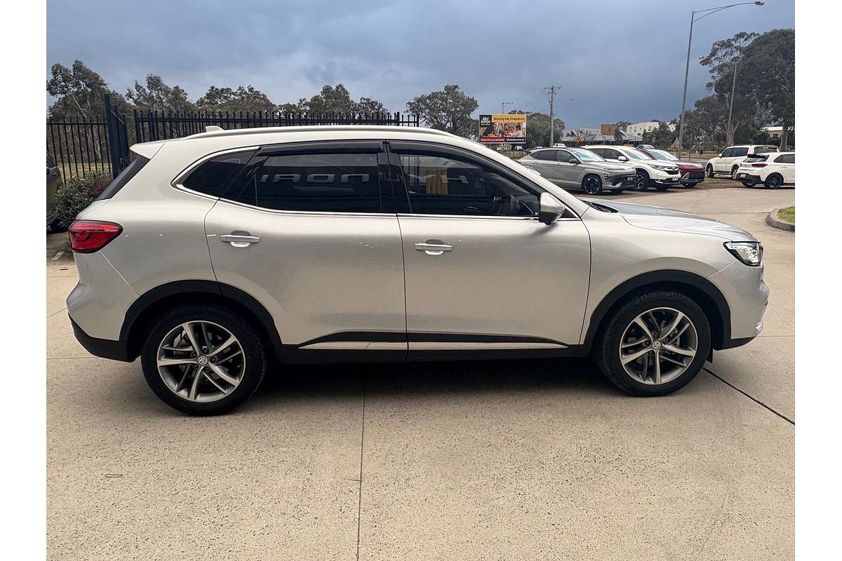 2022 MG HS Essence SAS23