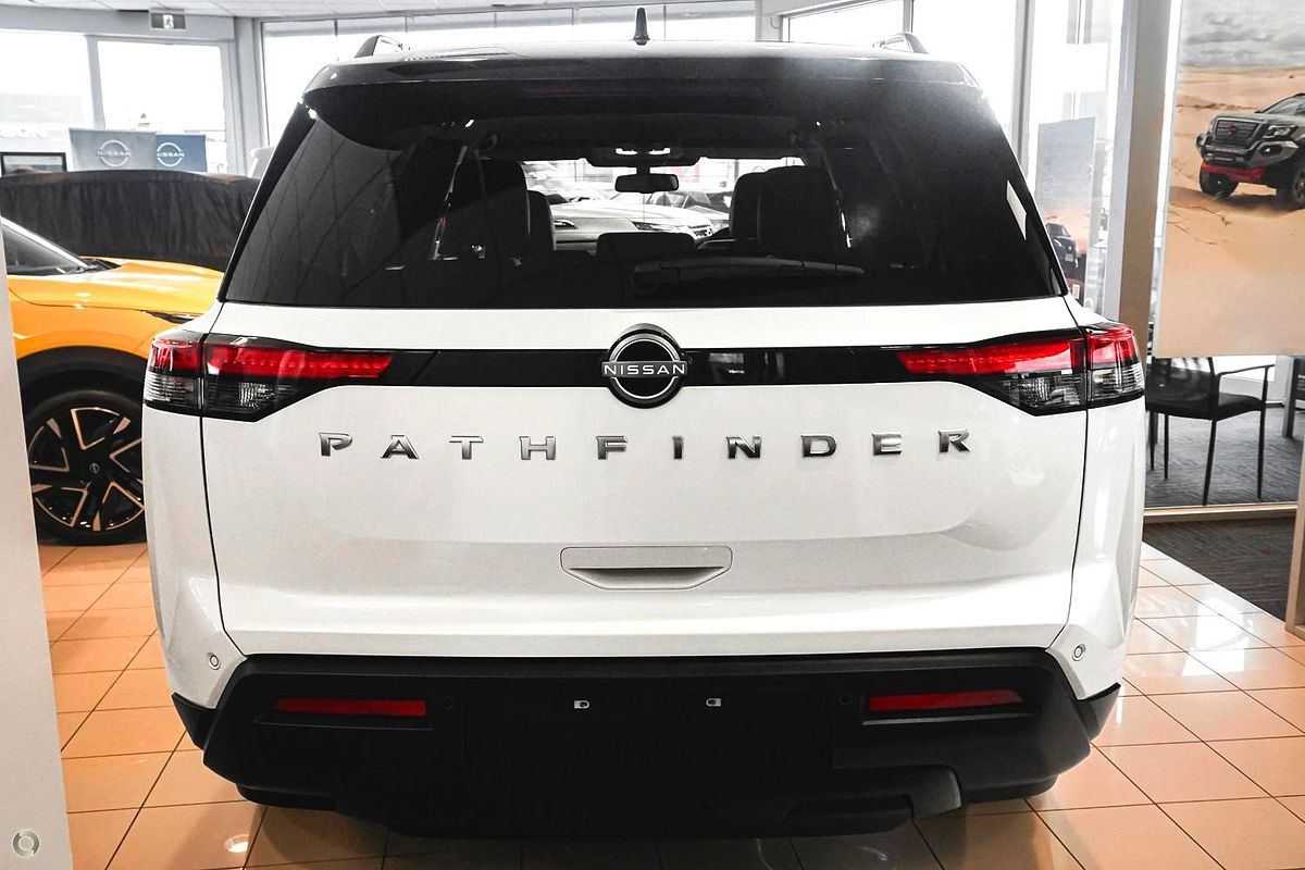 2024 Nissan Pathfinder Ti R53