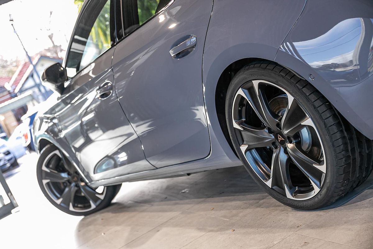 2024 CUPRA Leon VZe KL