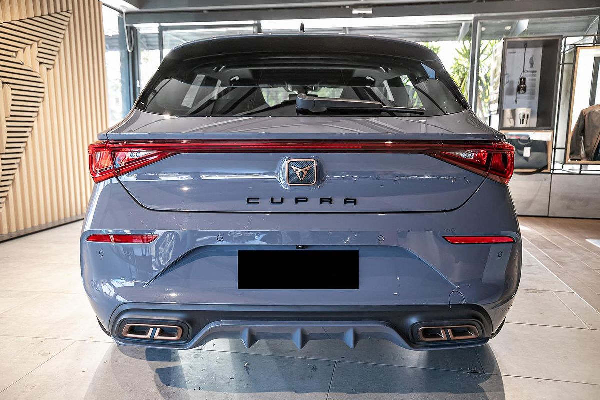 2024 CUPRA Leon VZe KL