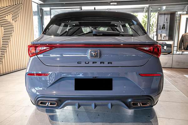 2024 CUPRA Leon VZe KL