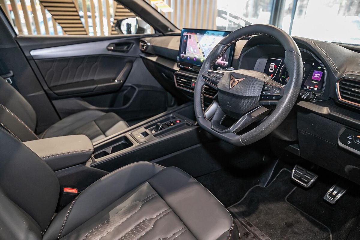 2024 CUPRA Leon VZe KL