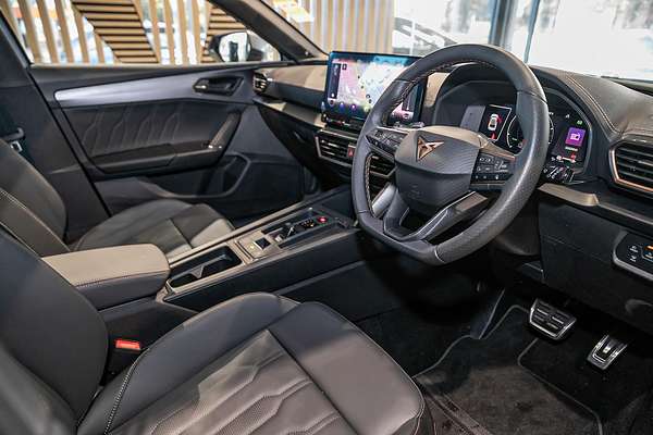 2024 CUPRA Leon VZe KL