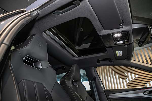 2024 CUPRA Leon VZe KL