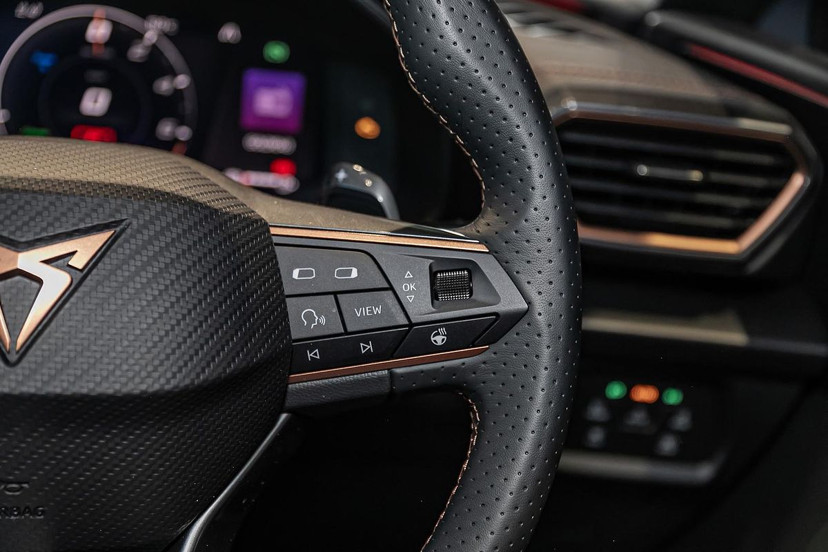 2024 CUPRA Leon VZe KL