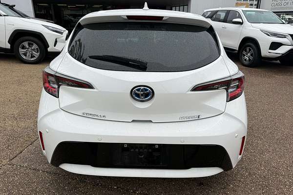 2022 Toyota Corolla Ascent Sport Hybrid ZWE211R