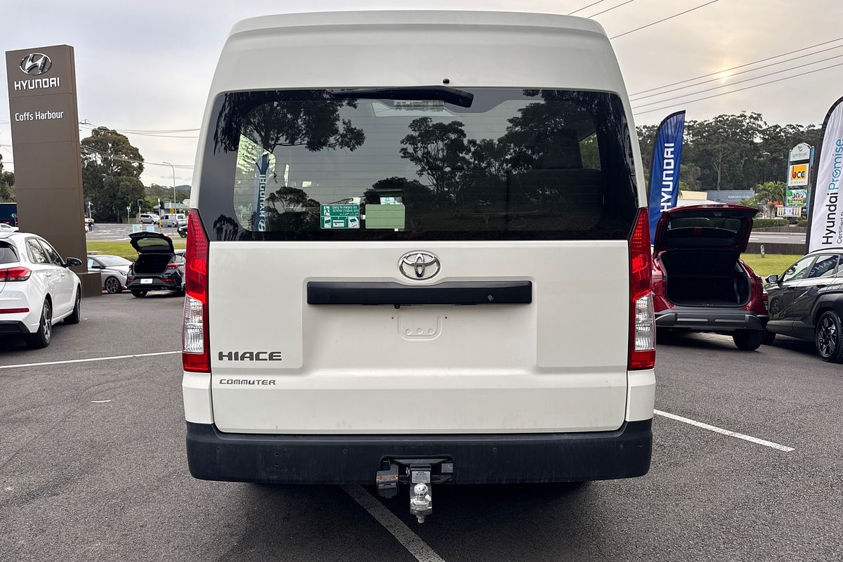 2021 Toyota Hiace Commuter GDH322R