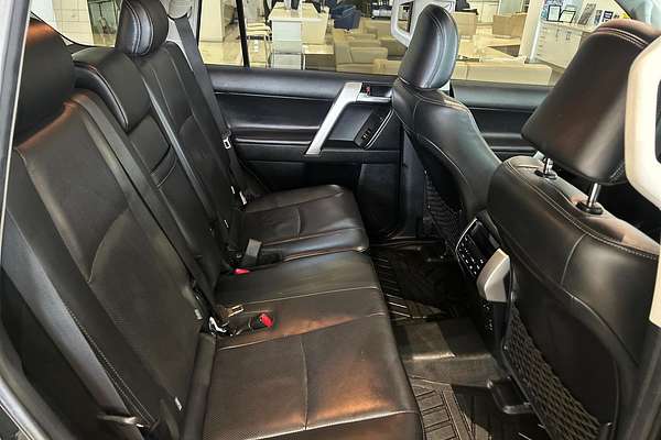 2019 Toyota Landcruiser Prado Kakadu GDJ150R