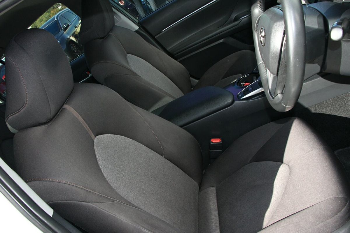2018 Toyota Camry Ascent Sport ASV70R