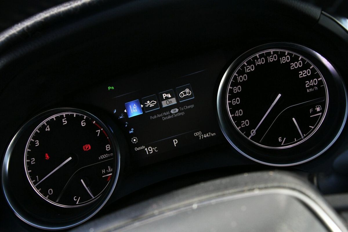 2018 Toyota Camry Ascent Sport ASV70R