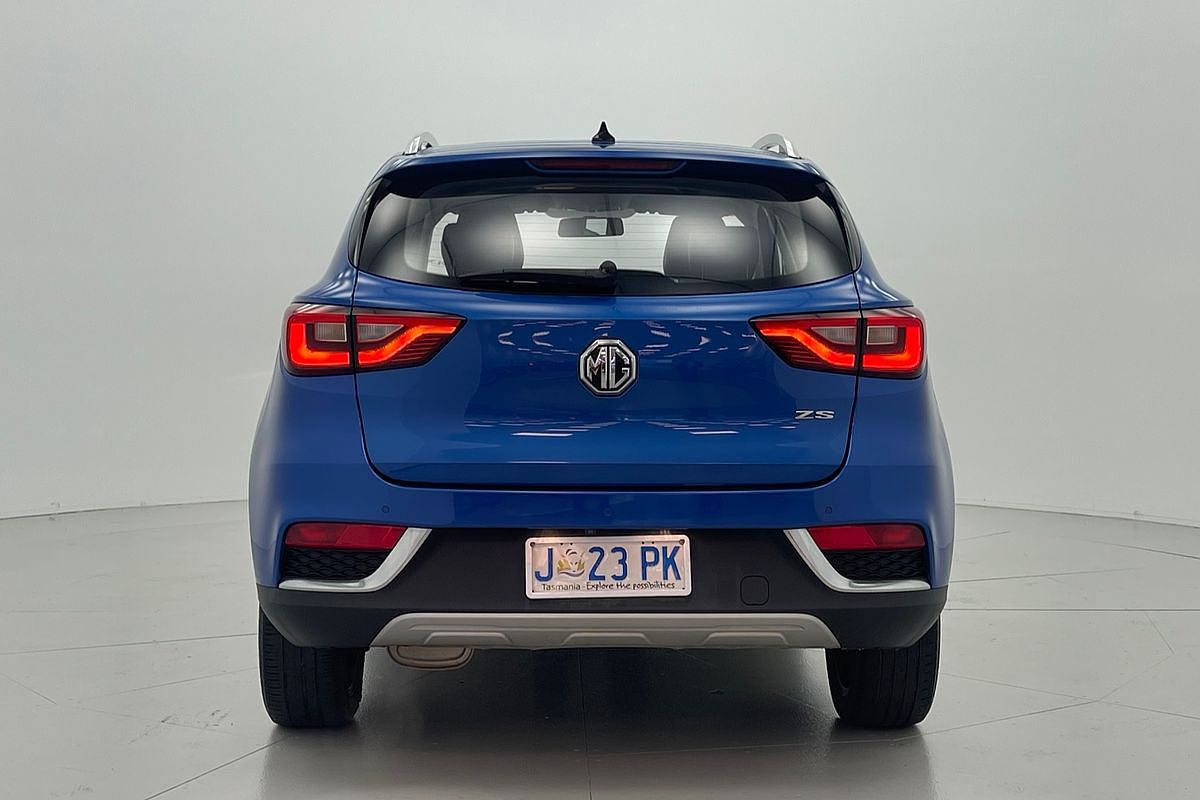2020 MG ZS Essence AZS1