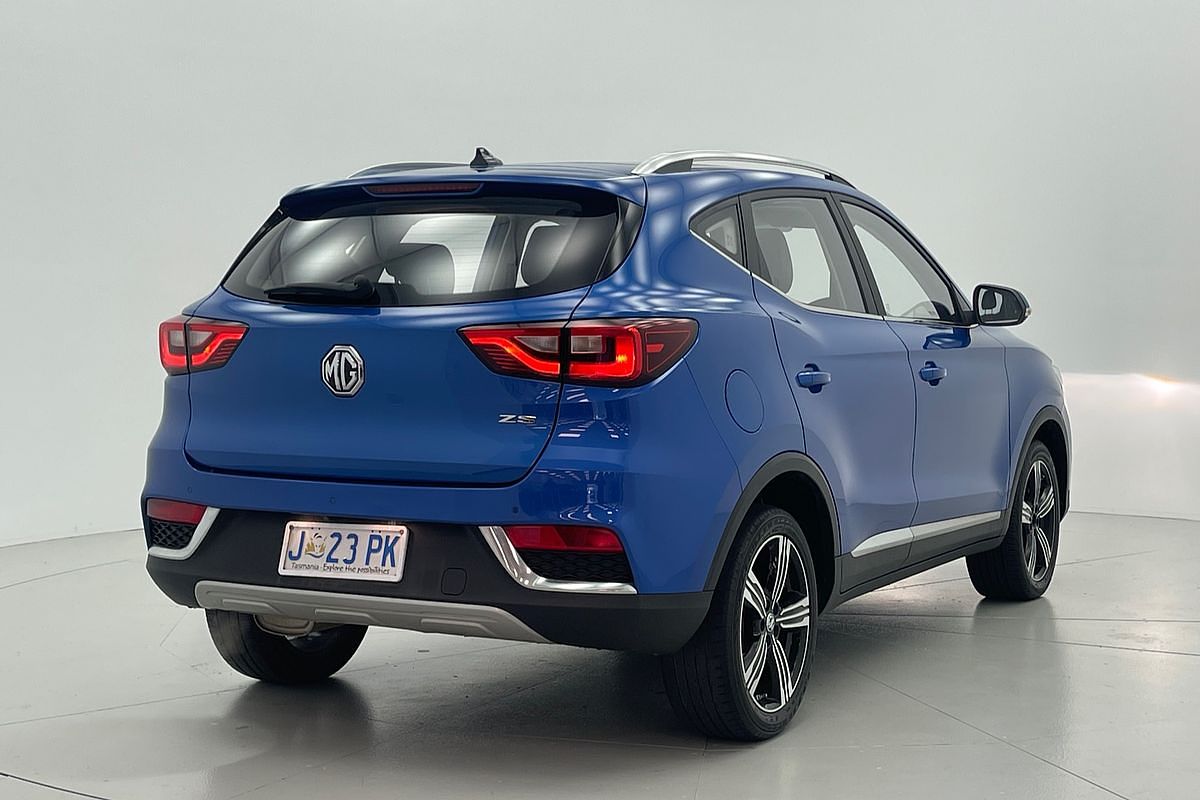 2020 MG ZS Essence AZS1