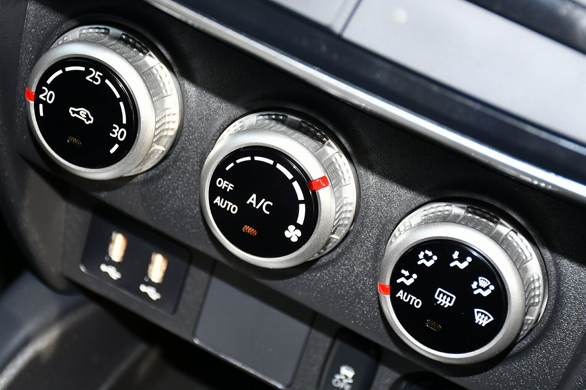 2024 Mitsubishi ASX ES XD