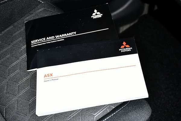 2024 Mitsubishi ASX ES XD