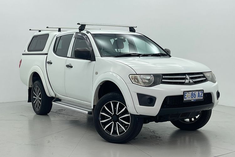2014 Mitsubishi Triton GLX MN 4X4
