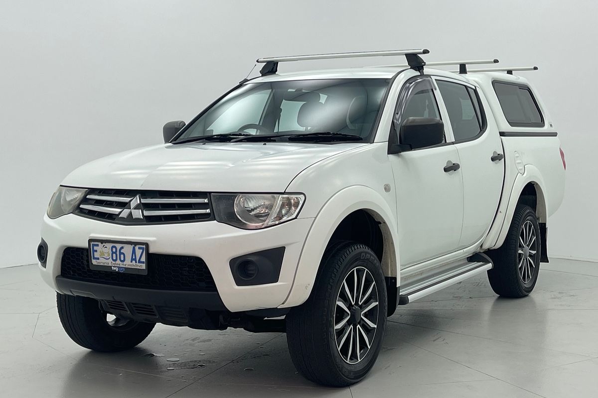 2014 Mitsubishi Triton GLX MN 4X4