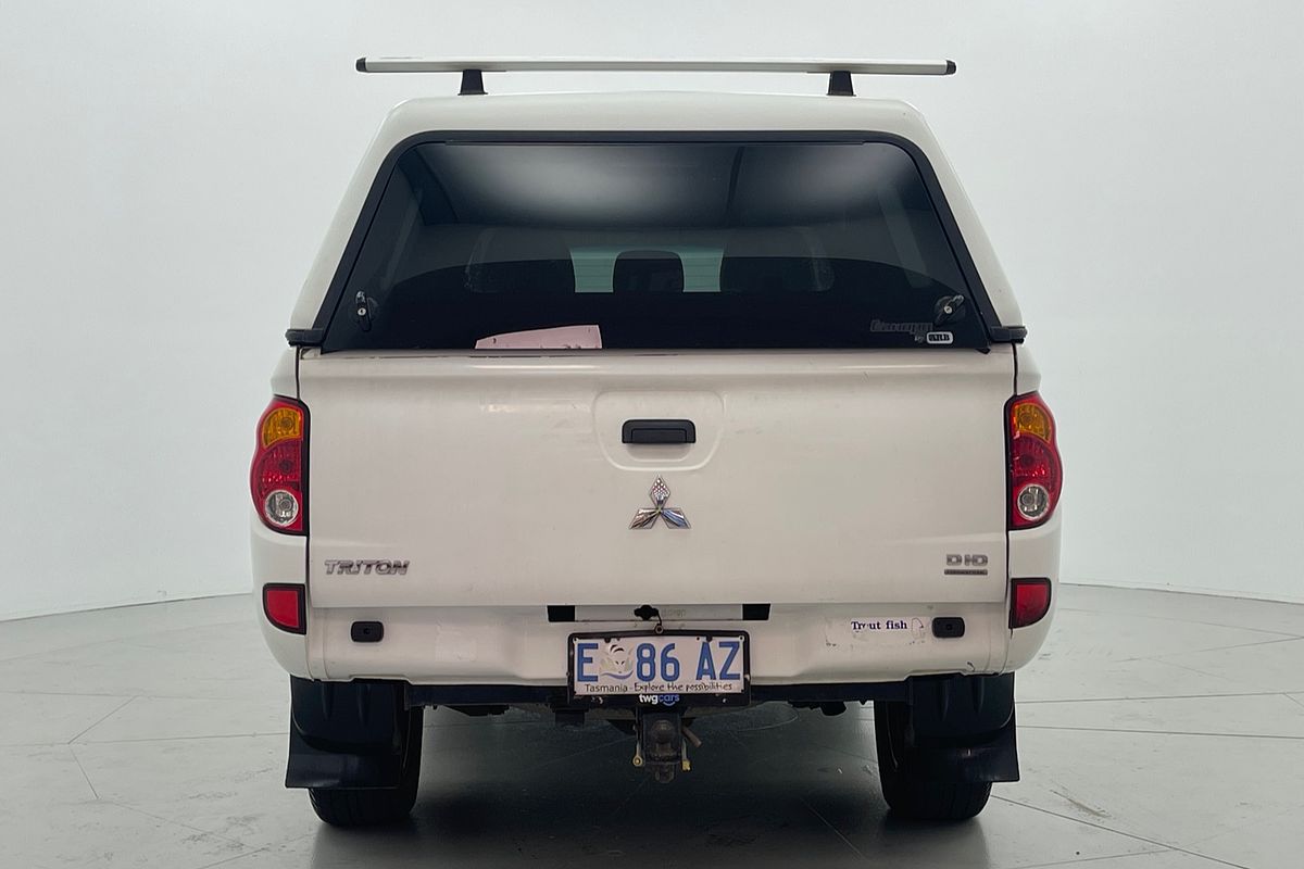 2014 Mitsubishi Triton GLX MN 4X4