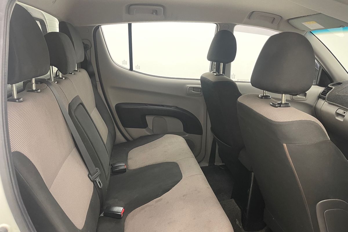 2014 Mitsubishi Triton GLX MN 4X4