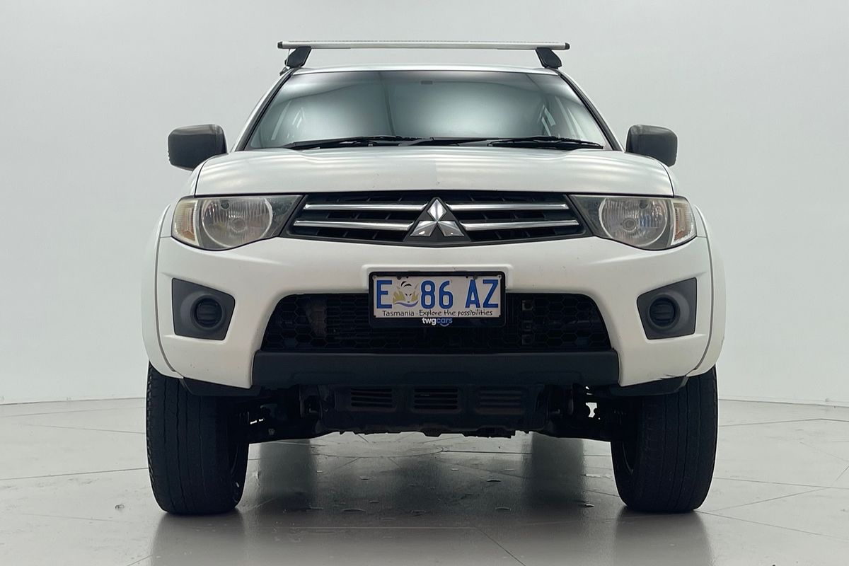 2014 Mitsubishi Triton GLX MN 4X4