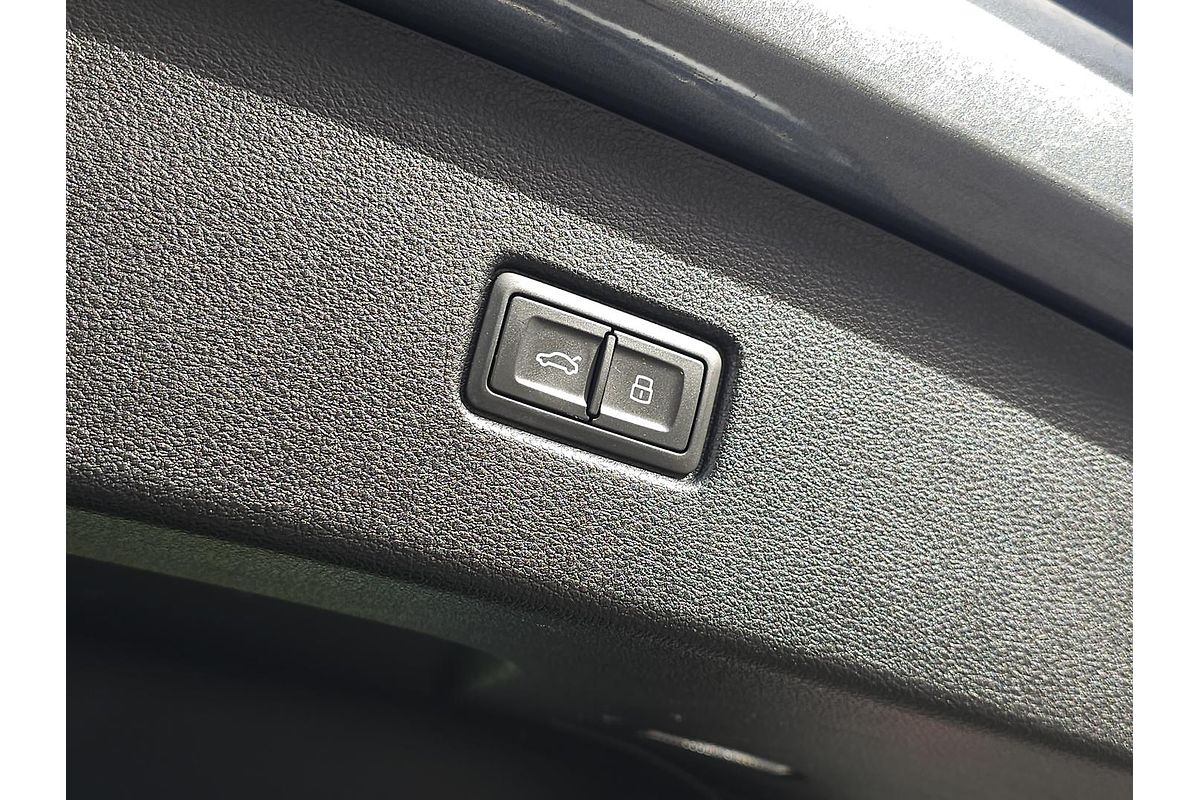 2021 Audi Q5 40 TDI S line FY