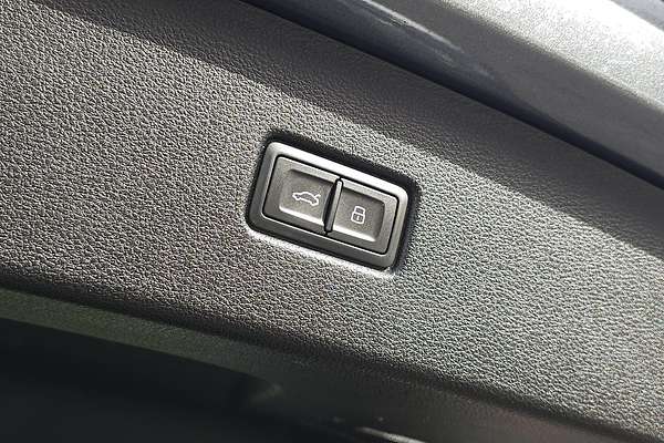 2021 Audi Q5 40 TDI S line FY