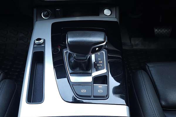 2021 Audi Q5 40 TDI S line FY