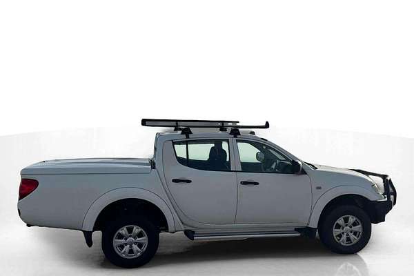 2014 Mitsubishi Triton GLX MN 4X4