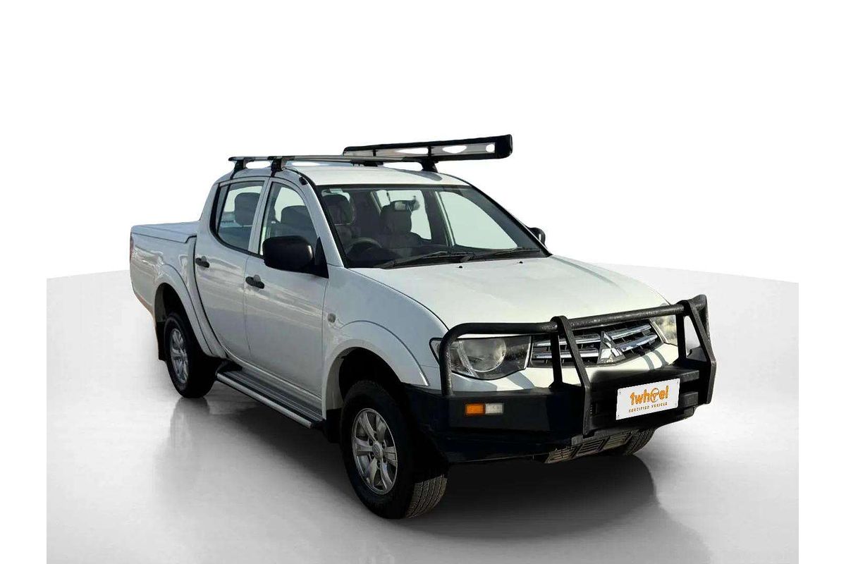 2014 Mitsubishi Triton GLX MN 4X4