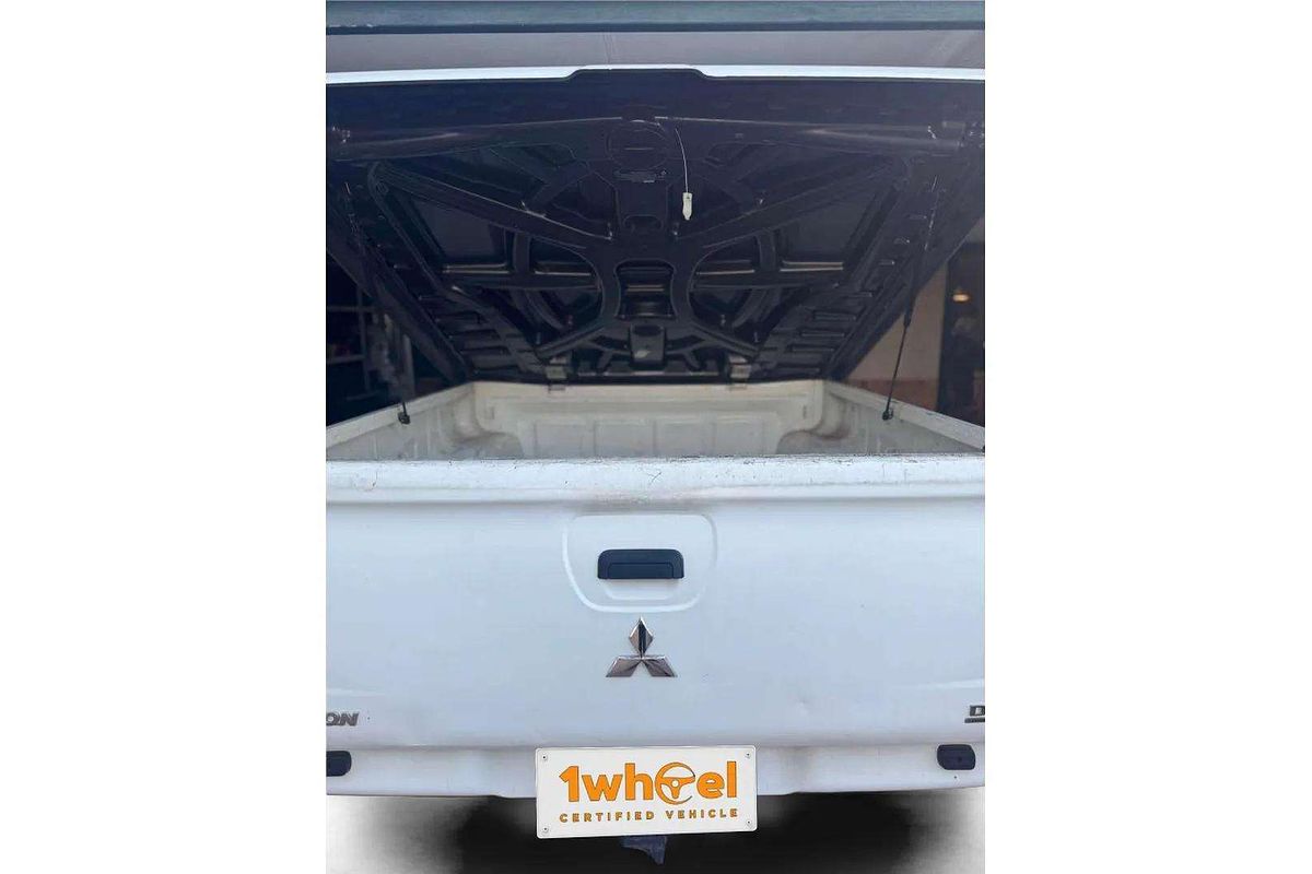 2014 Mitsubishi Triton GLX MN 4X4