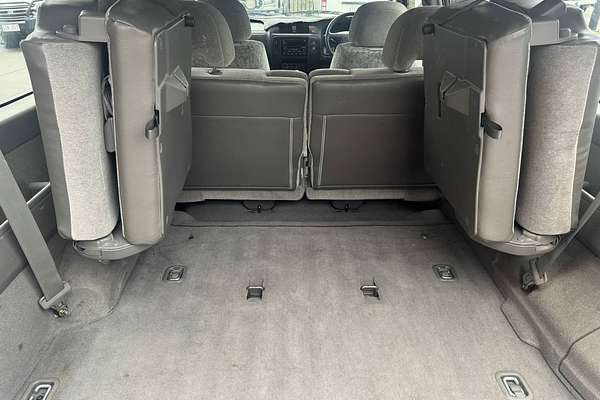2000 Nissan Patrol ST GU